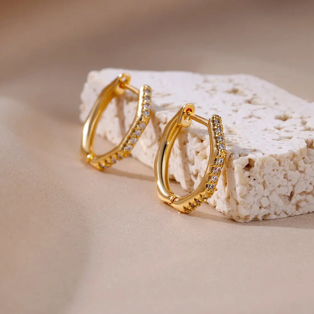 Boucles d’Oreilles Femme Dorées en Acier Inoxydable & Zircons – Élégantes et Tendance
