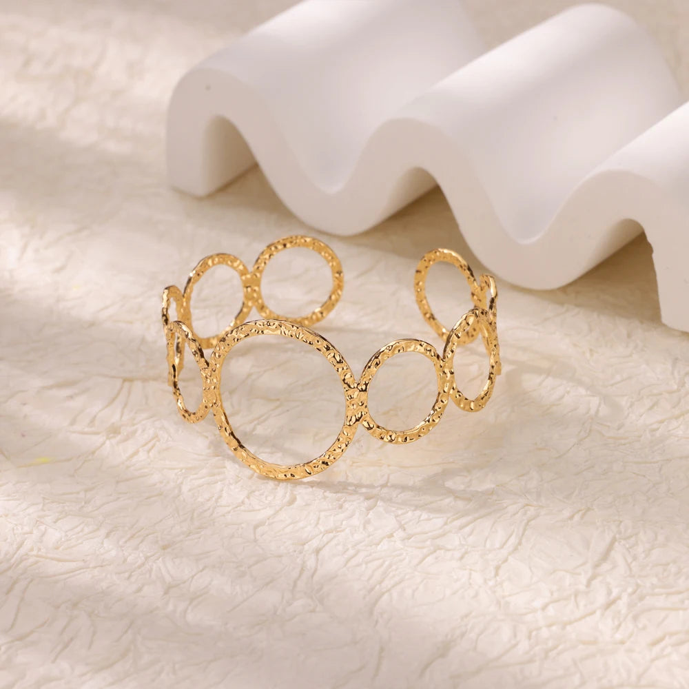 Bracelet Manchette Femme en Acier Inoxydable – Collection Dorée Tendance