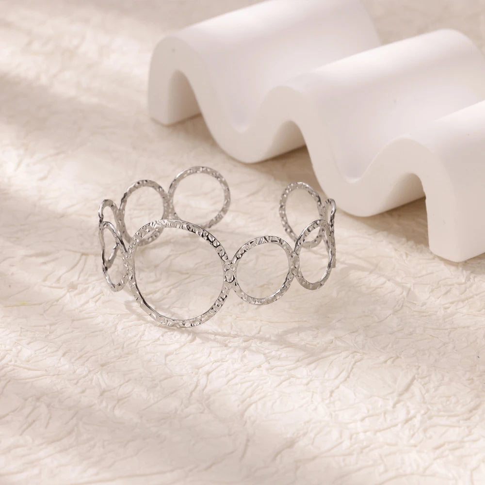Bracelet Manchette Femme en Acier Inoxydable – Collection Dorée Tendance
