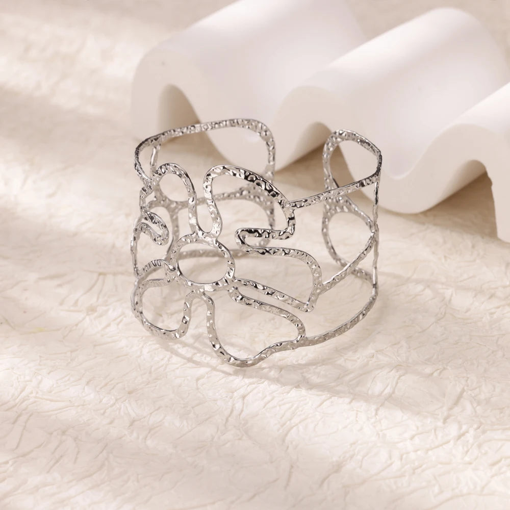 Bracelet Manchette Femme en Acier Inoxydable – Collection Dorée Tendance