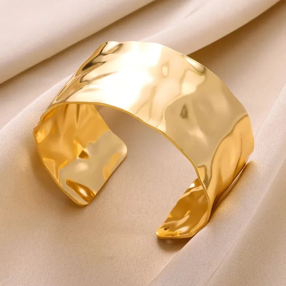 Bracelet Manchette Femme en Acier Inoxydable – Collection Dorée Tendance