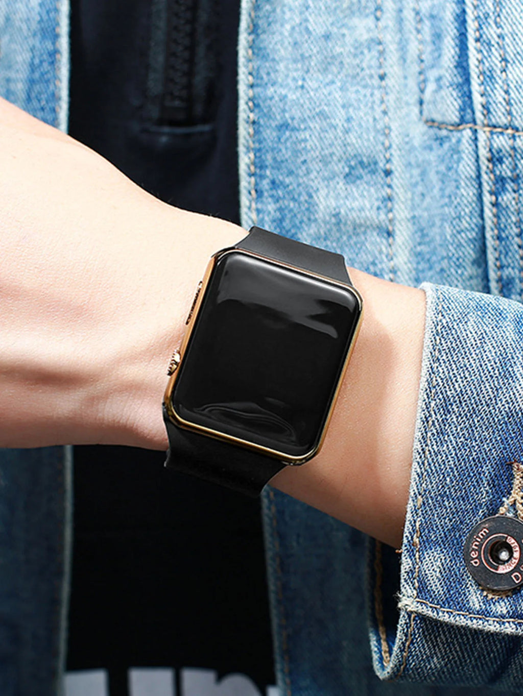 Coffret Homme Montre Digitale & Bijoux – Ensemble 4 Pièces Style Urbain