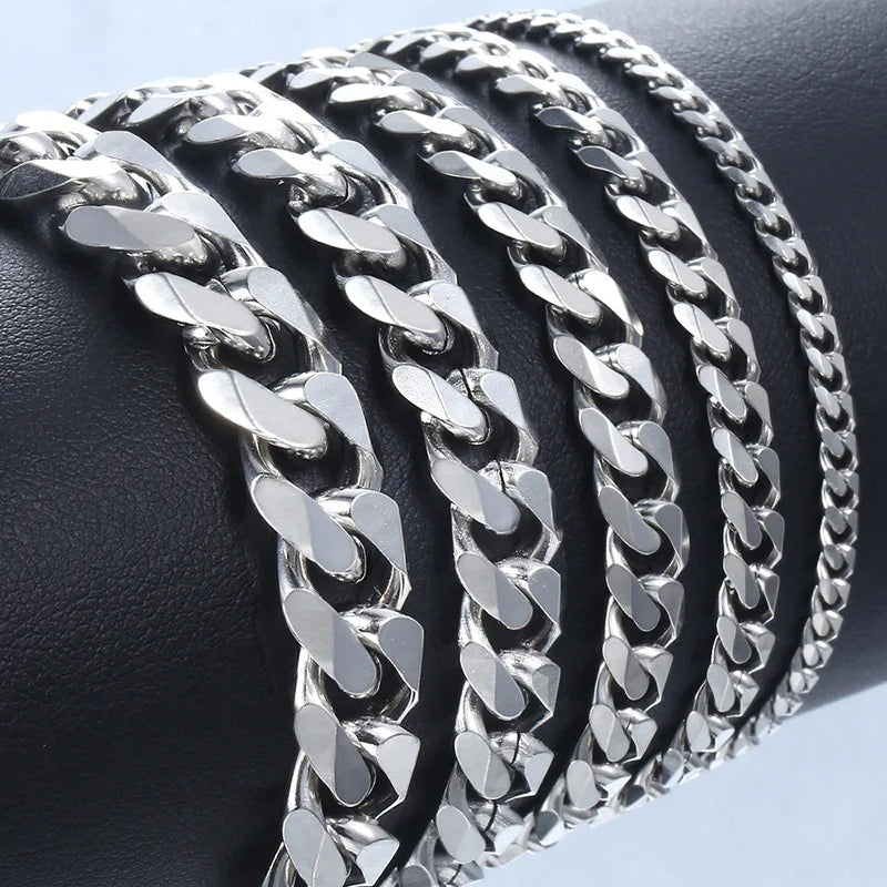 Bracelet Homme Chaîne Cubaine en Acier Inoxydable – Argenté
