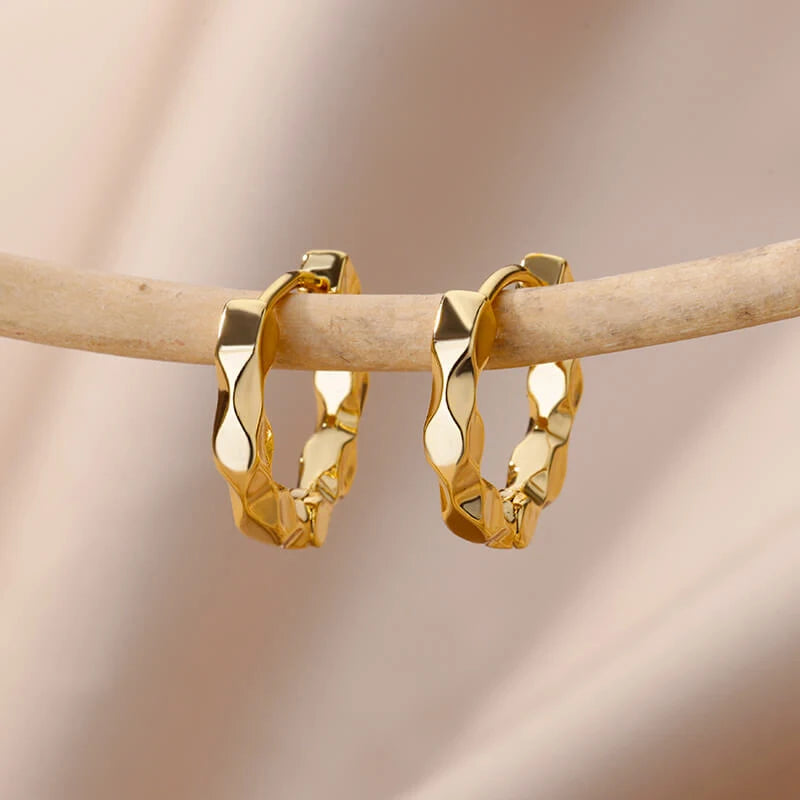 Boucles d’Oreilles Femme Dorées en Acier Inoxydable & Zircons – Élégantes et Tendance