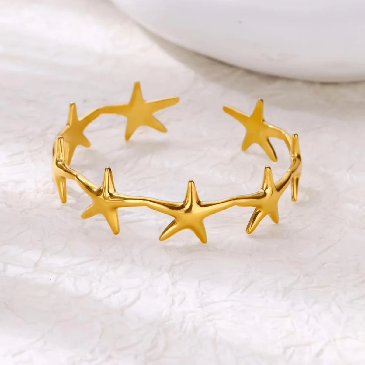 Bracelet Manchette Femme en Acier Inoxydable – Collection Dorée Tendance