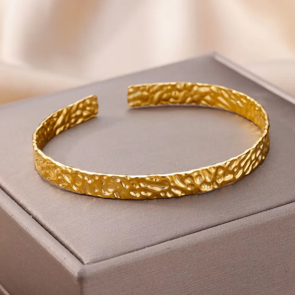 Bracelet Manchette Femme en Acier Inoxydable – Collection Dorée Tendance
