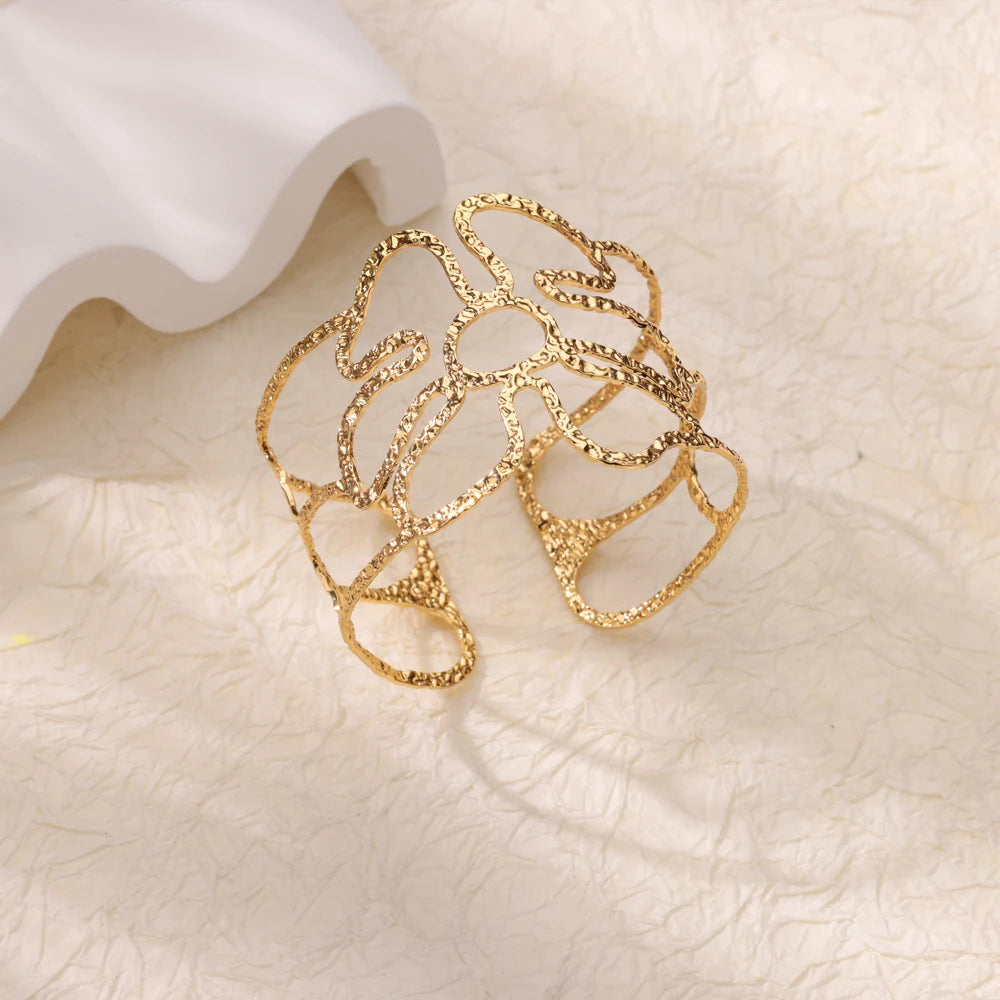 Bracelet Manchette Femme en Acier Inoxydable – Collection Dorée Tendance